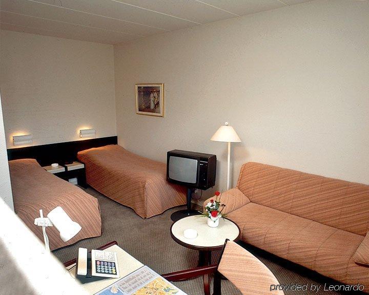 Hotel Naesbylund Kro Οντένσε Δωμάτιο φωτογραφία